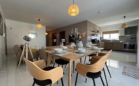 Brand New Apartment 2 Mins From Seafront
