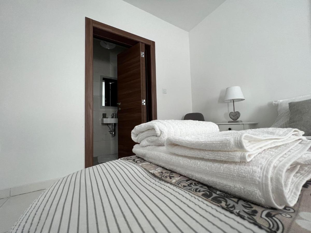 Brand New Apartment 2 Mins From Seafront St. Paul's Bay Esterno foto